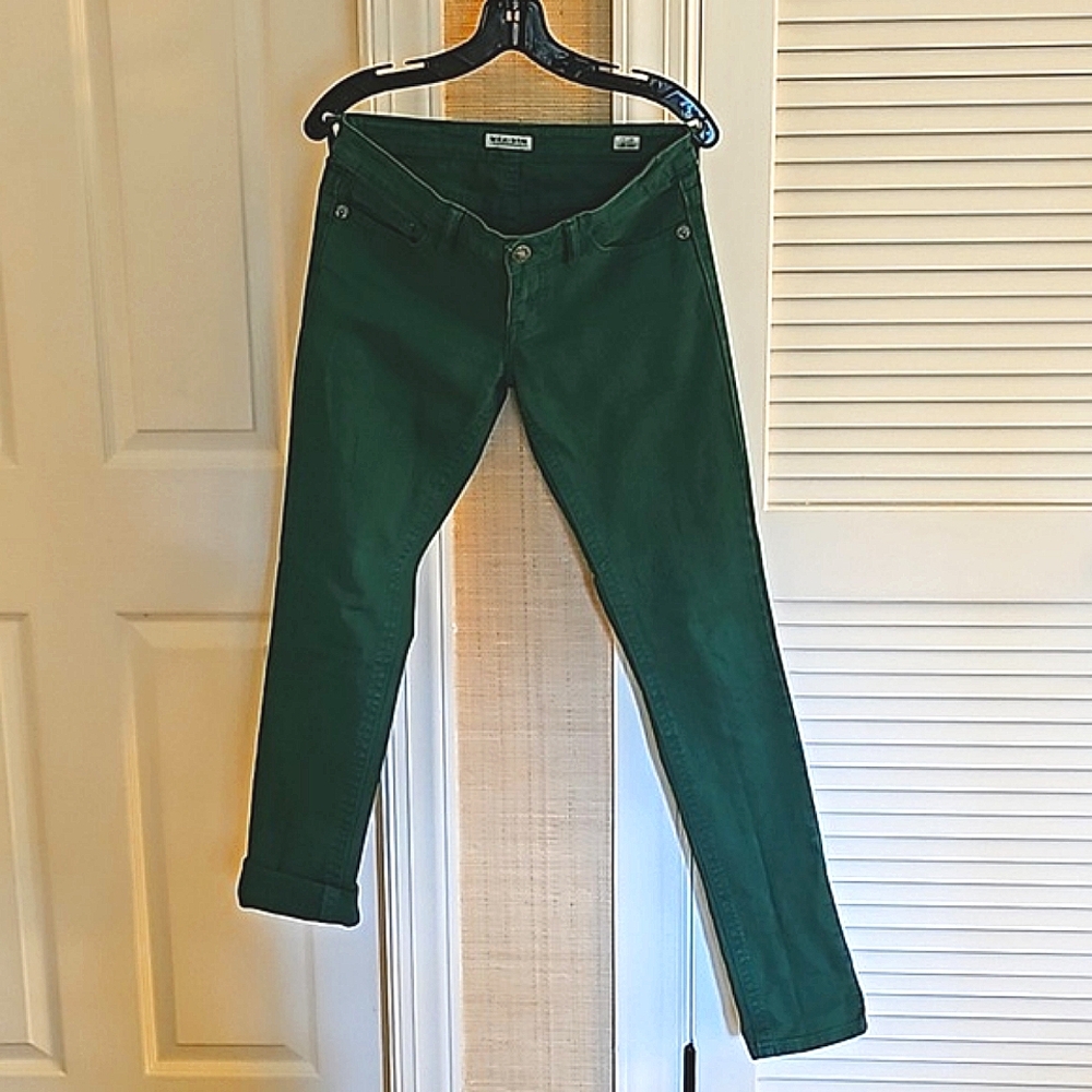 Tall, Low-Rise MEK DNM Jeans 27/34 in RARE Emerald Green 💚